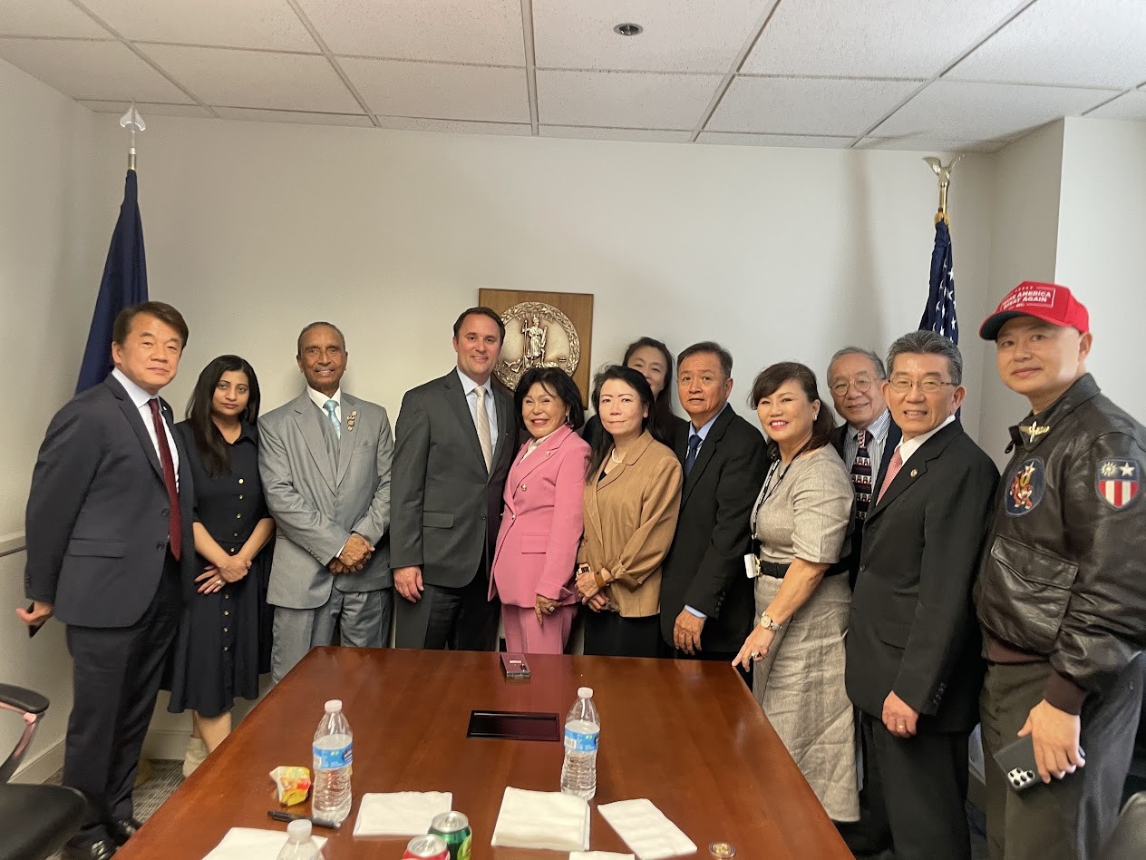 Virginia Attorney General Jason Miyares met with Asian leaders in Fairfax, VA